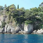 Peninsula *