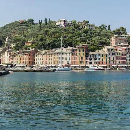 Villa Peninsula